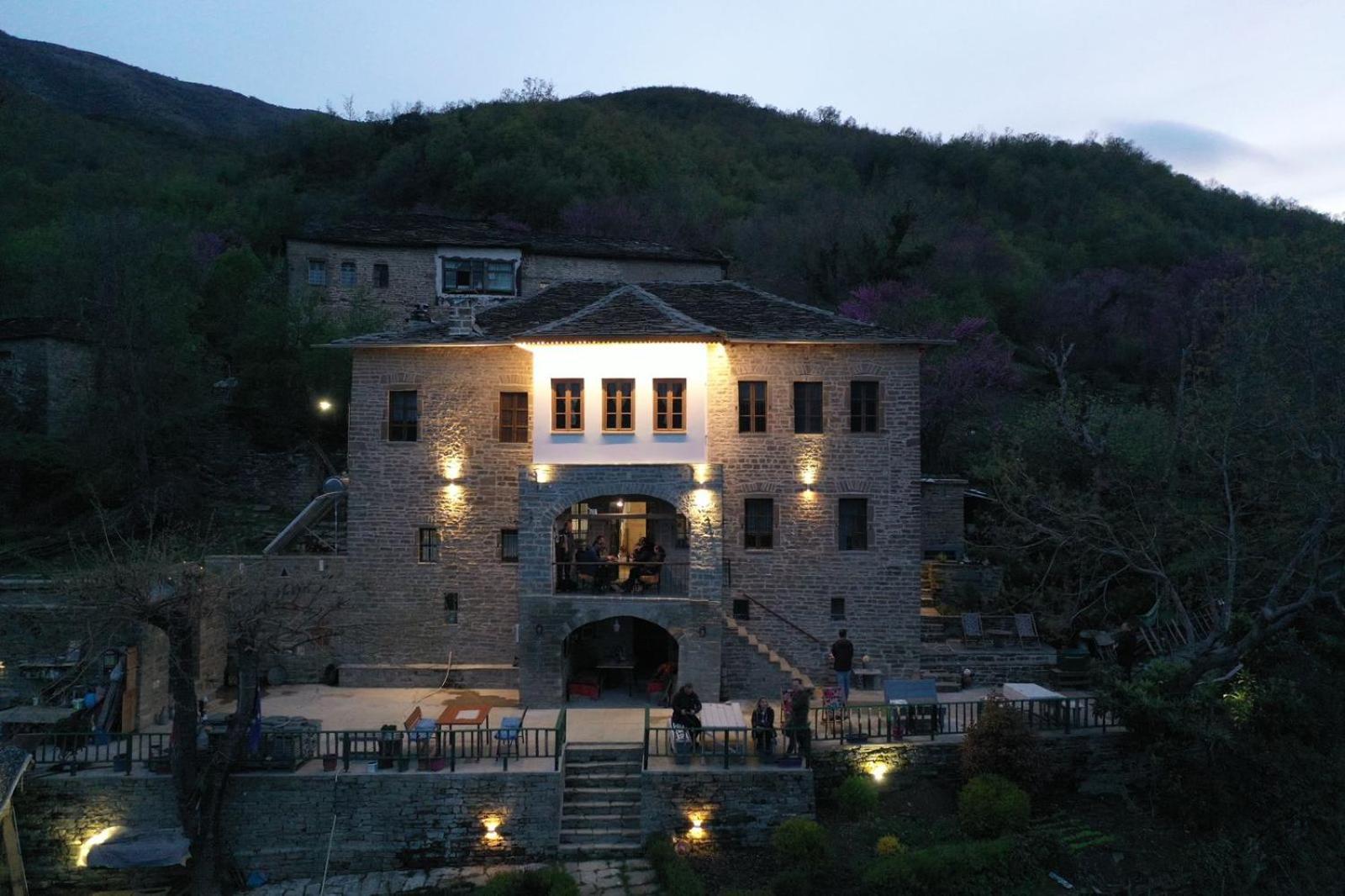 Traditional Guesthouse Përmet Exterior foto