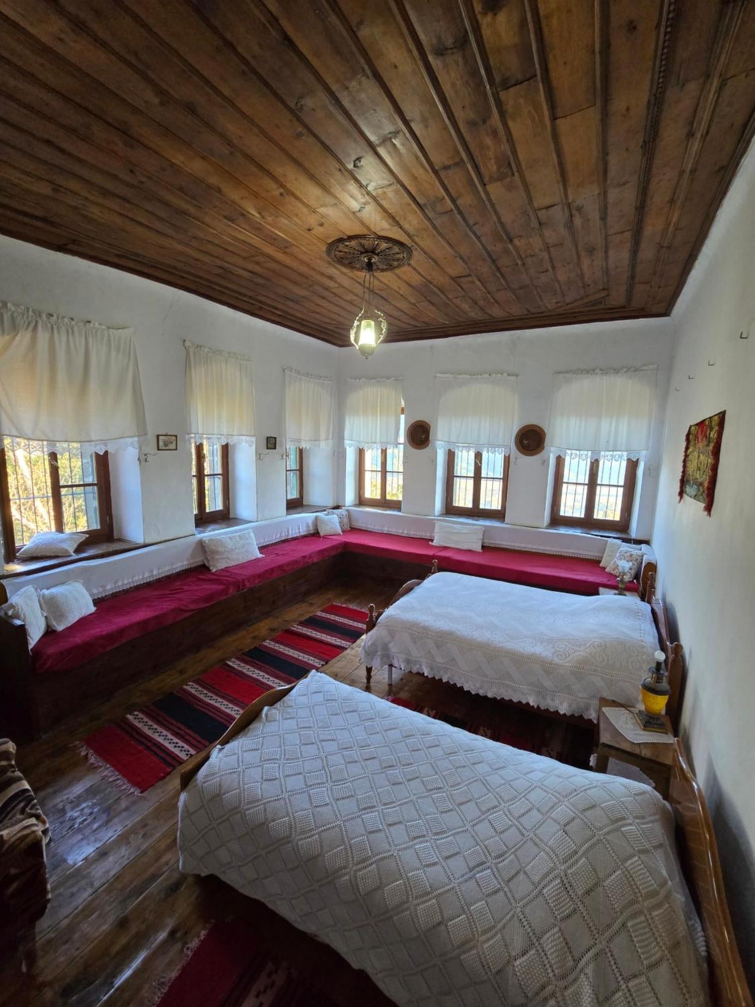 Traditional Guesthouse Përmet Exterior foto